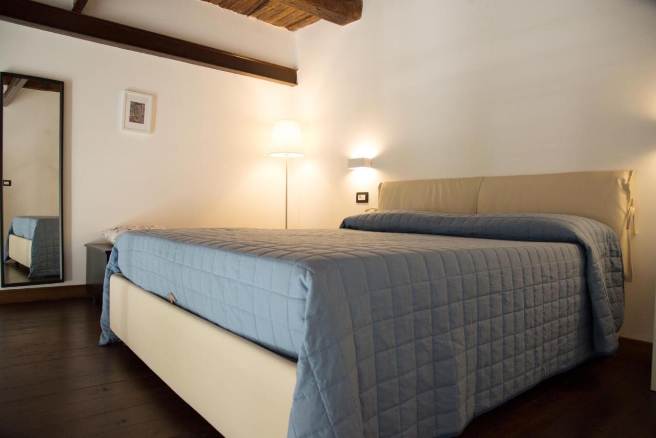 Bed and Breakfast Notti Vesuviane à Portici Extérieur photo